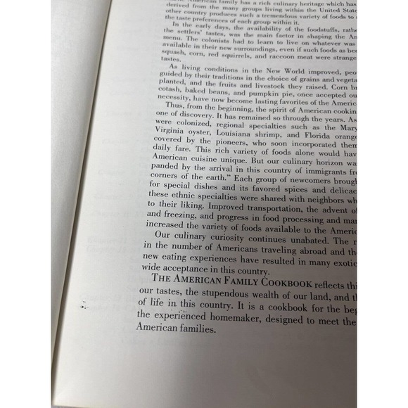 The American Family Cookbook New Revised Edition Culinary Arts Institute 1974 - Picture 10 of 16